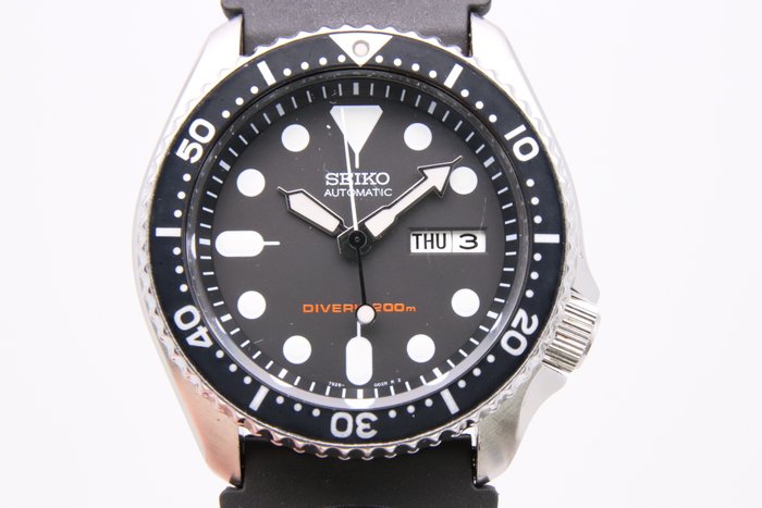 Seiko - SKX - Ingen mindstepris - SKX007K | 7S26-0020 - Mænd - 2011-nu