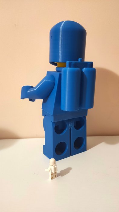 Handmade item - Handmade item Mega Figure LEGO Space Blu/Blue Spaceman Classic - Italien