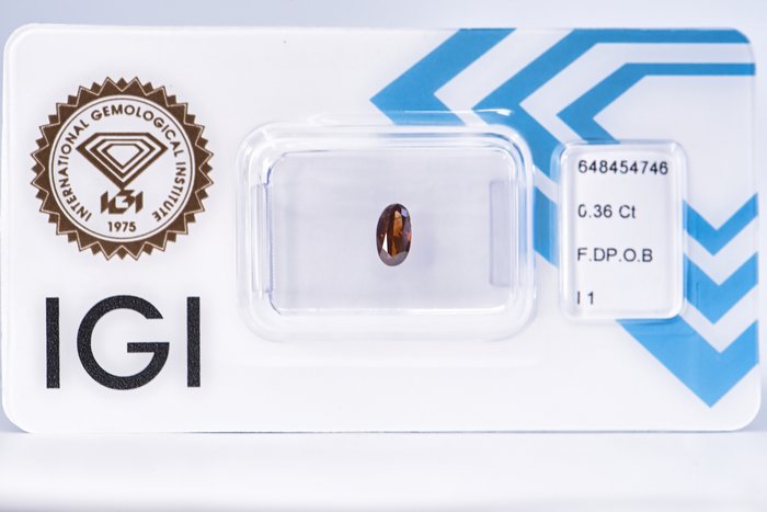 Ingen mindstepris - 1 pcs Diamant  (Naturfarvet)  - 0.36 ct - Oval - Fancy deep Orange nuance Brun - I1 - International Gemological Institute (IGI)