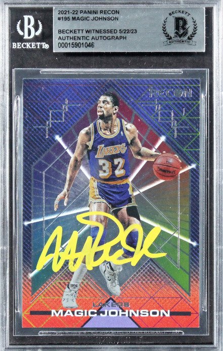 2021 - Panini - Recon - Magic Johnson - Autograph on Trading Card - #195 - 1 Graded card - Beckett Autentisk Auto