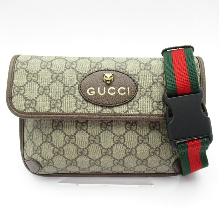 Gucci - Neo Vintage GG Supreme Belt Bag   493930 9C2VT 8745 - Taske