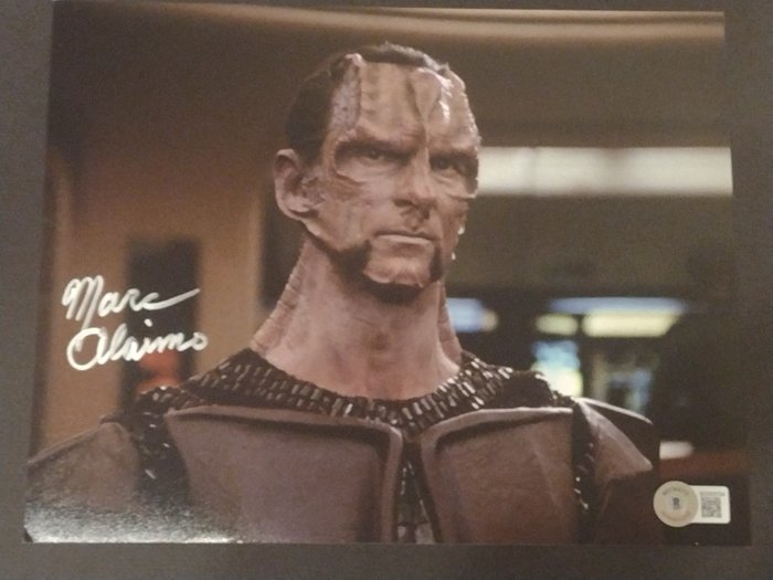 Star Trek: Deep Space Nine - Marc Alaimo (Gul Dukat) - Signed Photo with Beckett COA