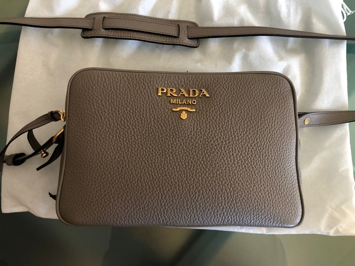 Prada - Skuldertaske