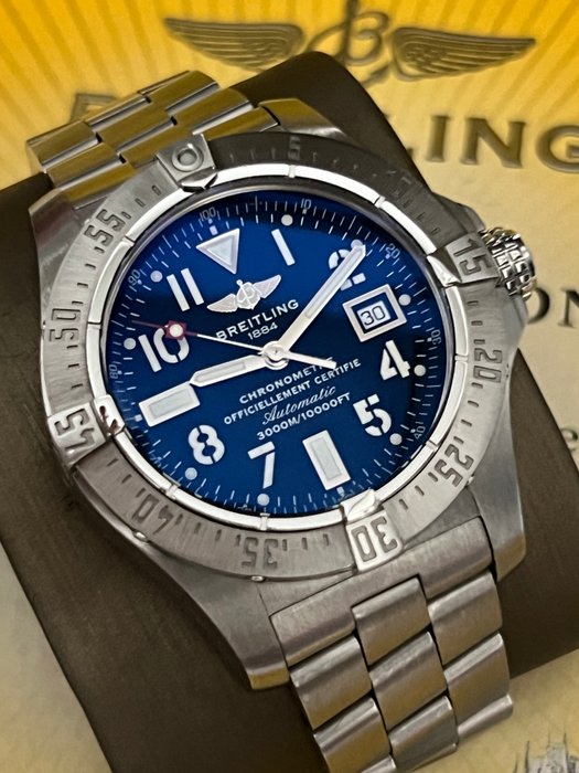 Breitling - Avenger Seawolf 3000m/10000ft - A17330 - Mænd - 2000-2010