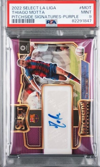 2022/23 Panini Select La Liga Thiago Motta Pitchside Signatures - Purple /25 PSA 9 - 1 Graded card