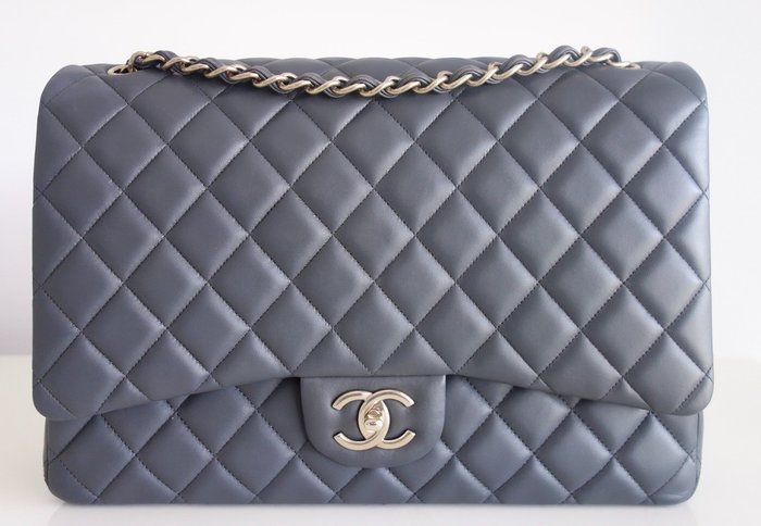 Chanel - Timeless Classic Flap Maxi - Håndtaske