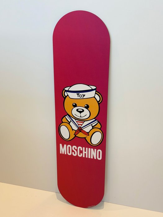 Rob VanMore - Skating by Moschino Sailor