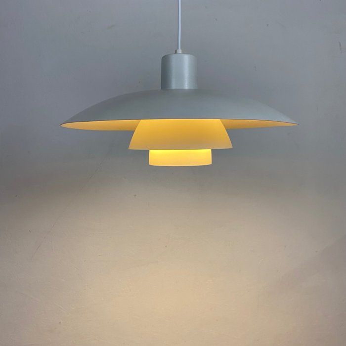 Louis Poulsen - Poul Henningsen - Hængende lampe - PH 4/3 - Aluminium