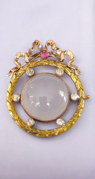 Broche - 14 karat Gulguld Kejserlig russisk antik guld- og diamantbroche omkring 1890 Mærket HW Diamant (Natur)