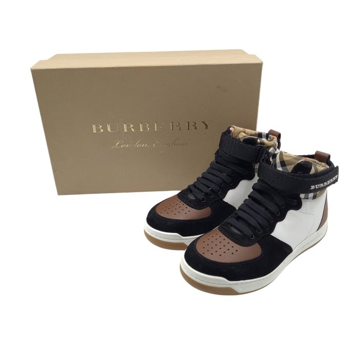 Burberry - Sneakers - Størelse: Shoes / EU 36