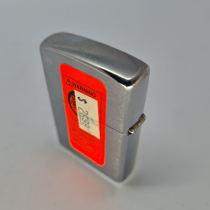 Zippo - Adams Apple Dist L.P. - Lighter - Messing