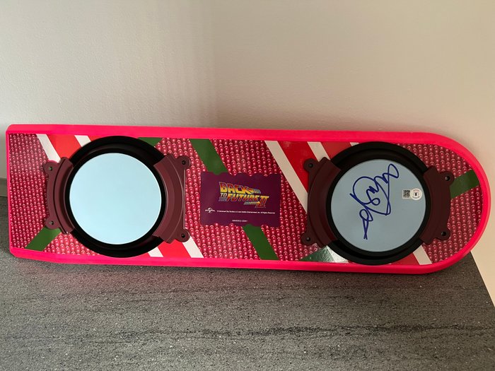 Tilbage til fremtiden - Michael J Fox (Marty McFly) signed Hoverboard  - with Beckett Certificate