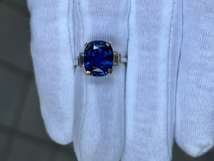 Ring - 18 kraat Hvidguld Safir - Diamant