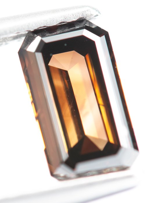 Ingen mindstepris - 1 pcs Diamant  (Naturfarvet)  - 0.78 ct - Smaragd - Fancy deep Orange nuance Brun - VS2 - Gem Report Antwerp (GRA)