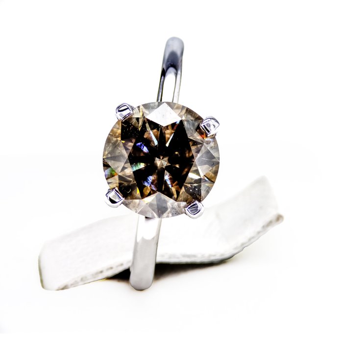 Ingen mindstepris - Forlovelsesring - 14 karat Hvidguld -  3.30ct. tw. Diamant (Naturfarvet)