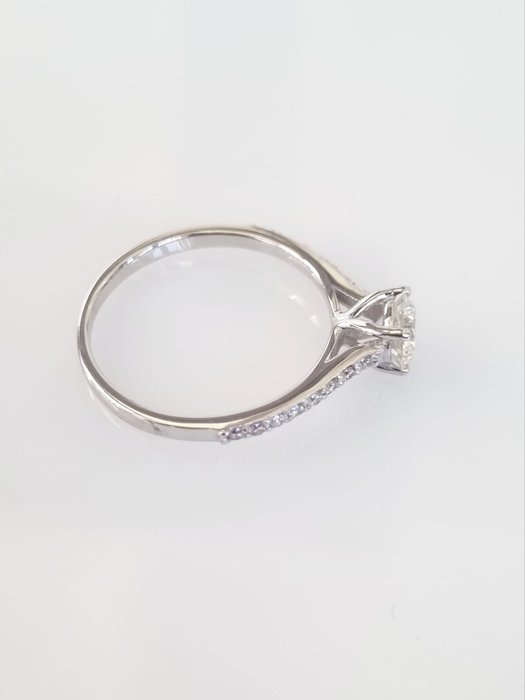 Forlovelsesring - 18 kraat Gulguld -  0.66ct. tw. Diamant (Natur)