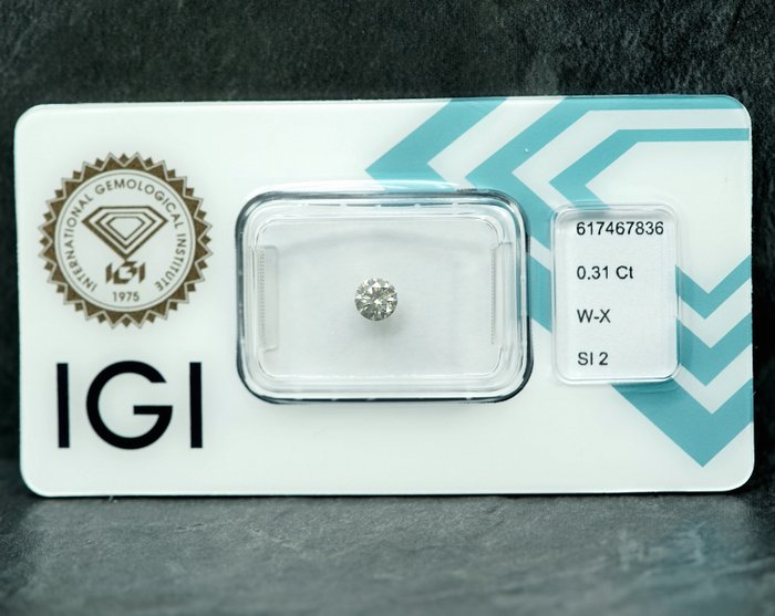 1 pcs Diamant  (Naturfarvet)  - 0.31 ct - Light Grålig Gul - SI2 - International Gemological Institute (IGI)