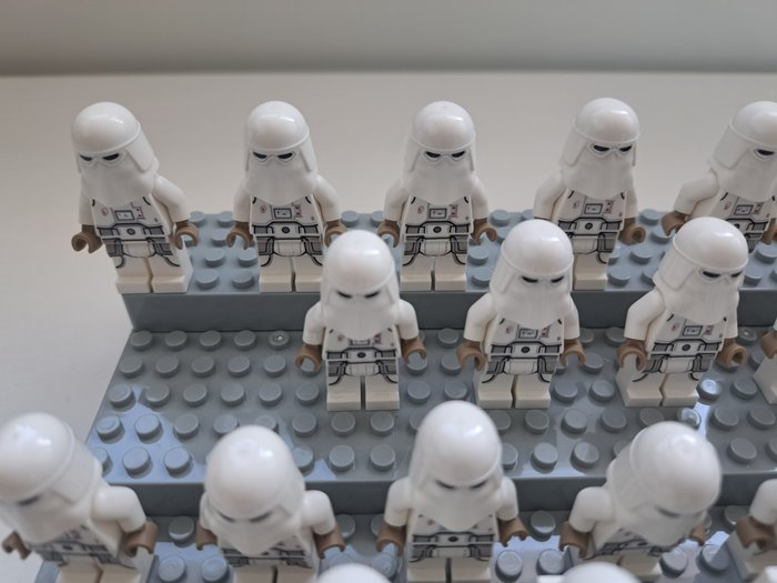 Lego - Star Wars - Star Wars minifig Snowtrooper Army (31x) - 2000-2010