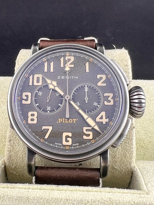 Zenith - Pilot Chronograph - 1124304069 - Mænd - 2011-nu