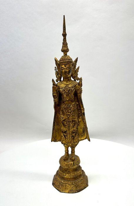 Stående Buddha af forgyldt bronze - Thailand