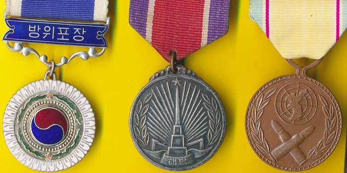 Sydkorea - Medalje - collezione di decorazioni in argento / varie epoche