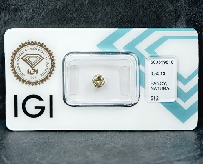 1 pcs Diamant  (Naturfarvet)  - 0.50 ct - Rund - Fancy Brunlig Gul - SI2 - International Gemological Institute (IGI)