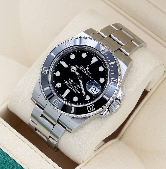 Rolex - Submariner Date - 116610LN - Mænd - 2011-nu