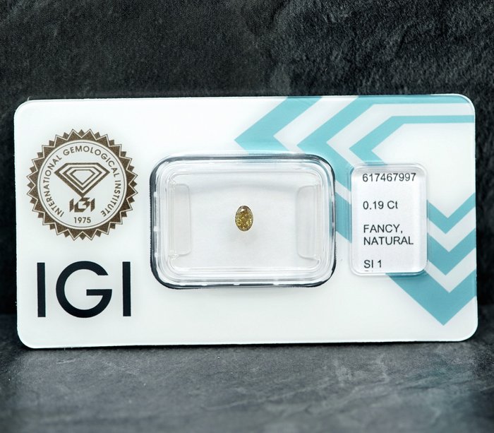 Ingen mindstepris - 1 pcs Diamant  (Naturfarvet)  - 0.19 ct - Fancy intense Gul - SI1 - International Gemological Institute (IGI)