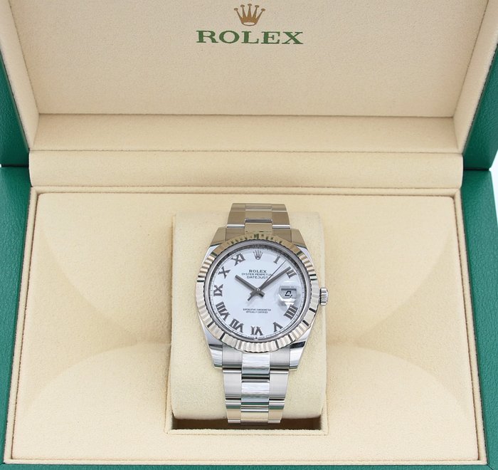 Rolex - Oyster Perpetual Datejust - White Roman Dial - Ref. 126334 - Mænd - 2011-nu