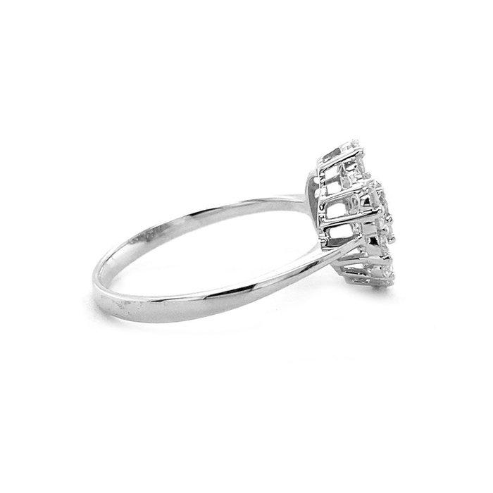 Ring - 14 karat Hvidguld -  0.74ct. tw. Diamant (Natur)