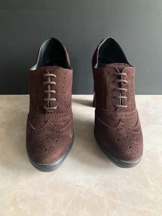 Tod's - Snøresko med hæle - Størelse: Shoes / EU 37, Shoes / EU 37.5