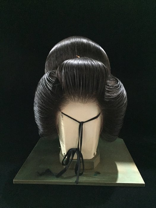 Japanese Vintage Geisha Wig KATSURA / Box - Statue Hårfiber - Japan  (Ingen mindstepris)