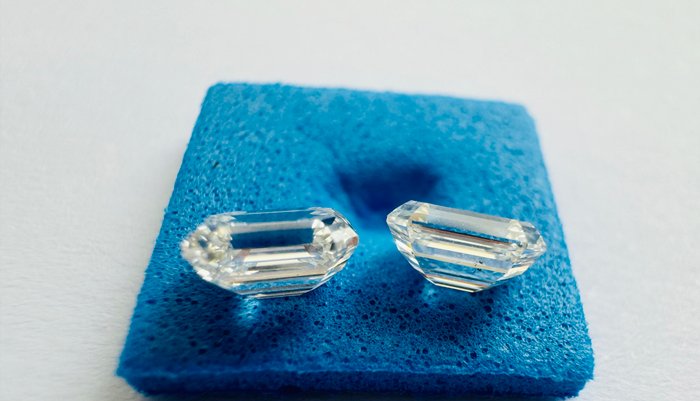 Ingen mindstepris - 2 pcs Diamant  (Natur)  - 1.05 ct - Smaragd - G, H - SI1 - Gemological Institute of America (GIA) - *Matching Pair* *EX VG*