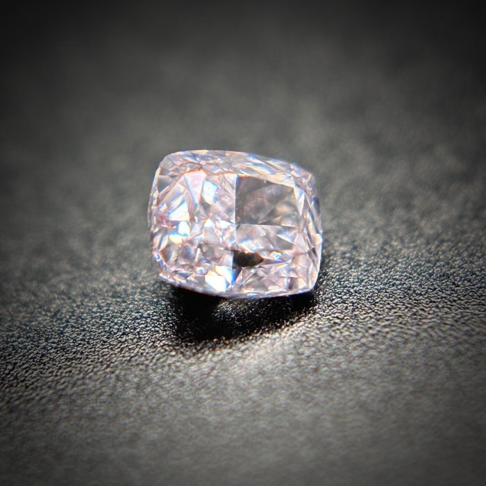 1 pcs Diamant  - 0.14 ct - Pude - SI2