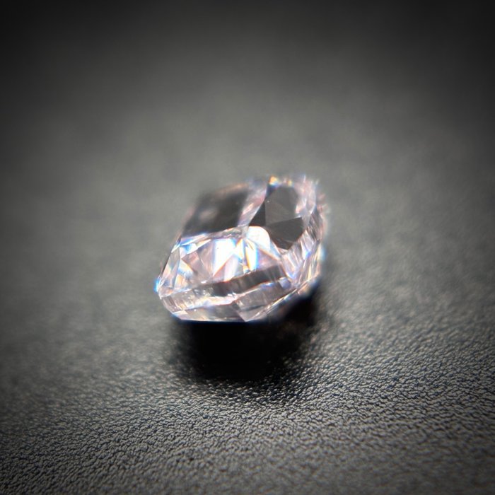 1 pcs Diamant  - 0.14 ct - Pude - SI2