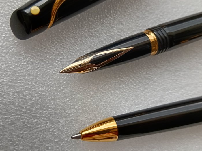 Sheaffer - Penna stilografica  Sfera Sheaffer Valor Nib 14 kt - Fyldepen