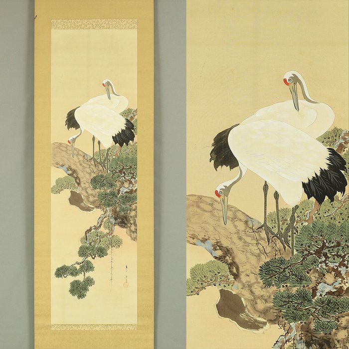 Twin Cranes and Pine Tree with Box - with signature 'Kogai' 古崖 and seal 'Kogai' 古厓 - Japan  (Ingen mindstepris)