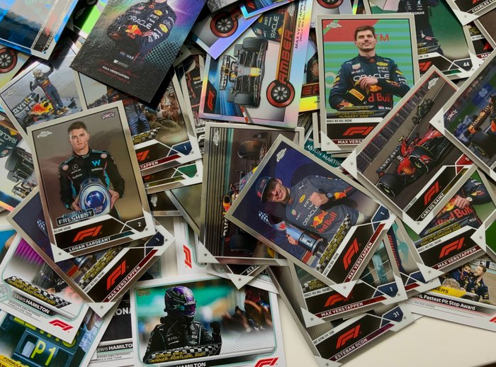 2022/23 Topps Chrome F1, Eccellenza F1 - Max Verstappen, Hamilton, Norris, Piastri - 500 cards - 1 Mixed collection - Næsten så god som ny (NM)