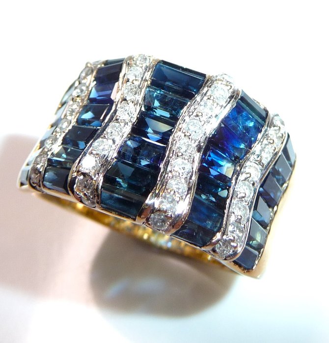 Ring - 14 karat Gulguld -  3.50ct. tw. Safir - Diamant - Gr. 59 omskiftelige IV IVENS