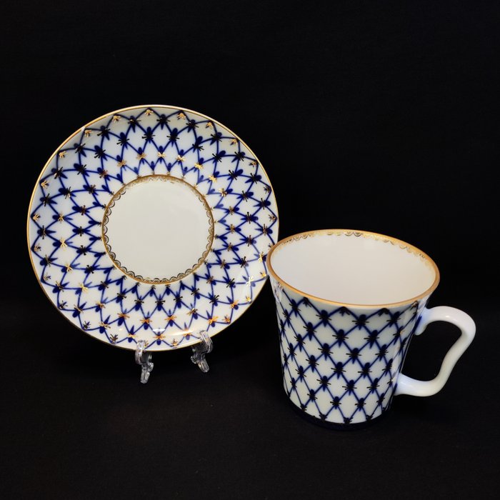 Lomonosov Imperial Porcelain Factory - Kop og underkop (4) - Kobaltnetz 2er Set Kakao-Tassen/Tee-Becher mit Untertassen - Porcelæn