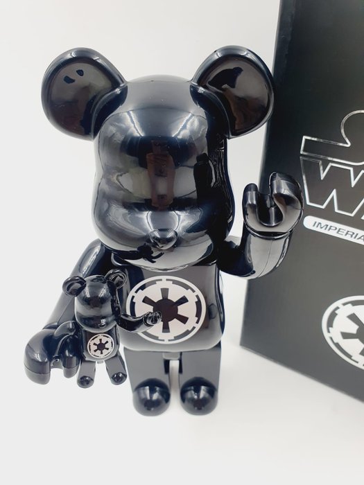 Medicom Toy - Be@rbrick 400% + 100% Star Wars Empire Bearbrick 2006