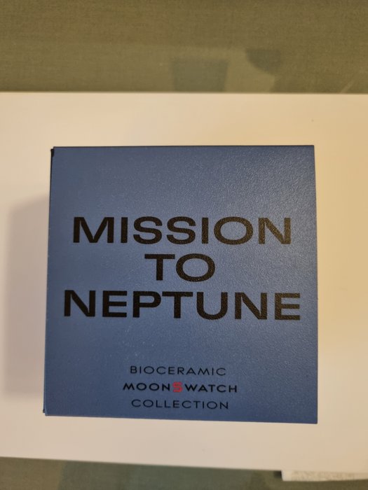 Swatch - MoonSwatch - Mission to Neptune - Ingen mindstepris - Unisex - 2020+