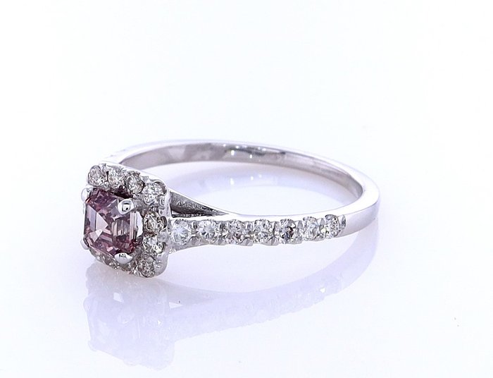 Ring - 14 karat Hvidguld -  0.90ct. tw. Diamant (Naturfarvet) - Diamant