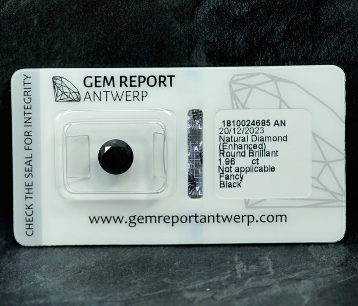 Ingen mindstepris - 1 pcs Diamant  (Farvebehandlet)  - 196 ct - Ikke specificeret i laboratorierapporten - Gem Report Antwerp (GRA)