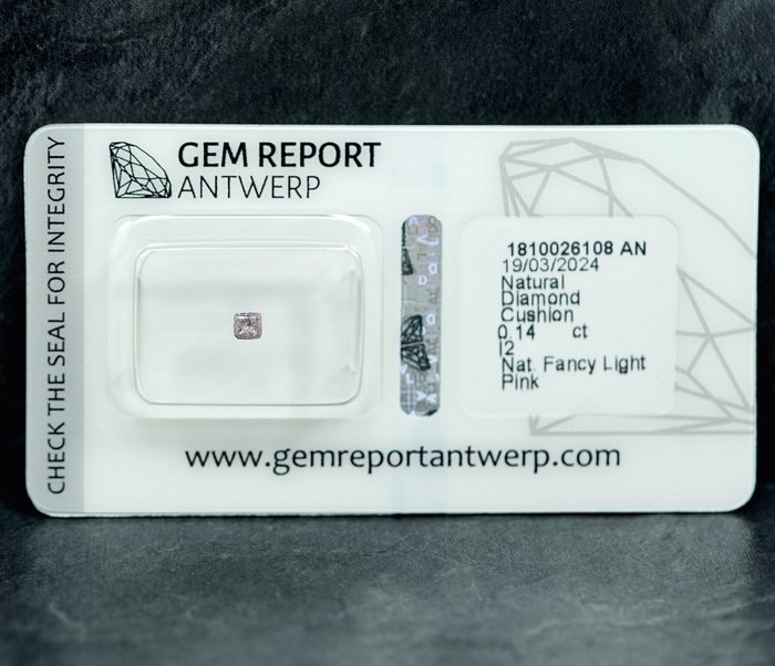 1 pcs Diamant  (Naturfarvet)  - 0.14 ct - Fancy light Lyserød - I2 - Gem Report Antwerp (GRA)