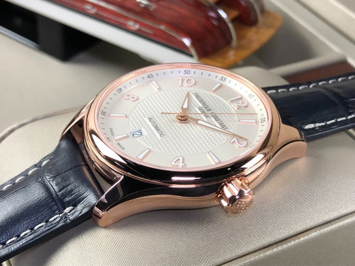 Frédérique Constant - Runabout Automatic Limited Edition - FC-303RMS5B4 - Mænd - 2011-nu