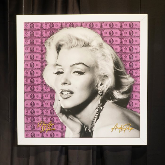 "Marvellous Marilyn n 6 " - Digital Art Work on Canvas - Exclusive 3/10 Worlwide  -Artist Andy Pop - - Art Work Size  85 x 85  cm - Luxury Wooden Framed  - Signed by The Artist  Original Certificate - 100% New items. - Secure Shipping on Museum Box