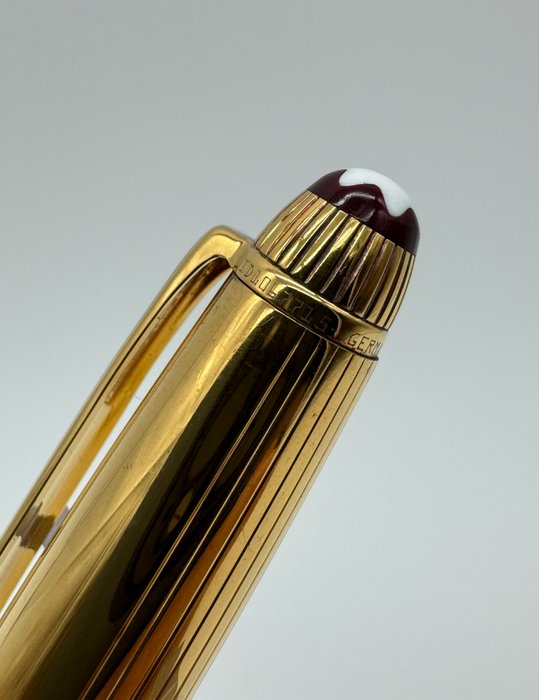 Montblanc - Meisterstuck Doue Classic Bordeaux - Pen