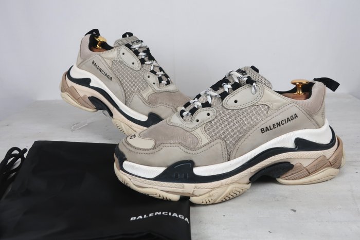 Balenciaga - Tripple S - Sneakers - Størelse: 40 (EU/IT) / 6 (UK) / 7 (US)