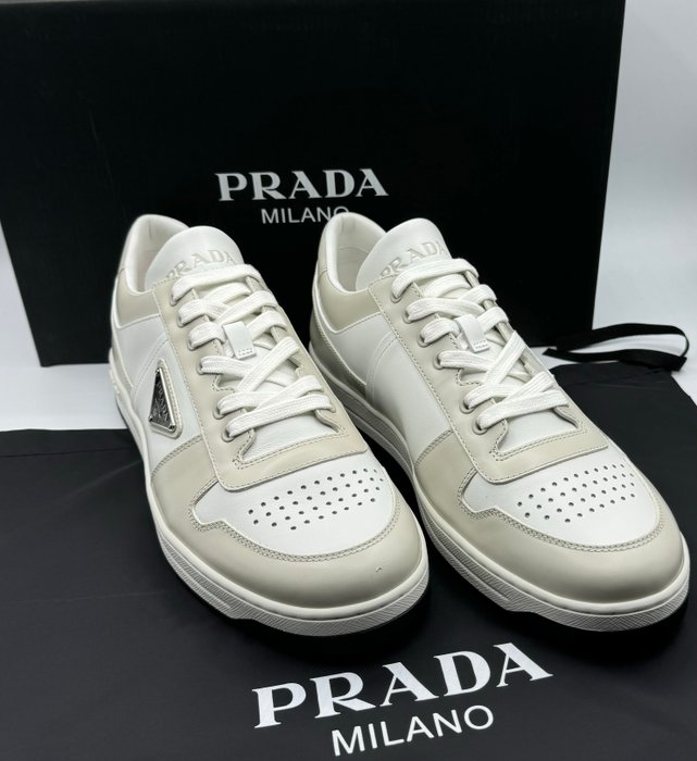 Prada - Sneakers - Størelse: Shoes / EU 42.5